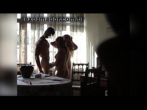 ❤️ Teman seks mengundang pria raksasa dan threesome bersamanya ️ Video porno di porno id.xxxdeutschepornos.ru