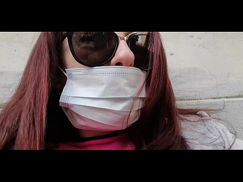 ❤️ Nicoletta membalas dendam pada tetangganya dan kencing di garasinya (Karantina Italia Khusus Covid19) ️ Video porno di porno id.xxxdeutschepornos.ru