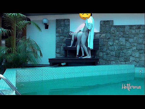 ❤️ Bos mengundang pelayan ke kolam renang, tetapi tidak bisa menahan panas ️ Video porno di porno id.xxxdeutschepornos.ru